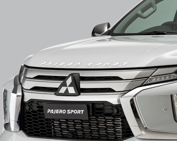 Pajero Sport Accessories  Mitsubishi Motors Australia Ltd