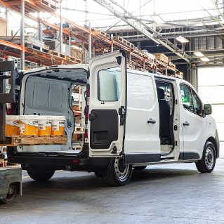 Express Van Delivers The Complete Package | Mitsubishi Motors Australia Ltd