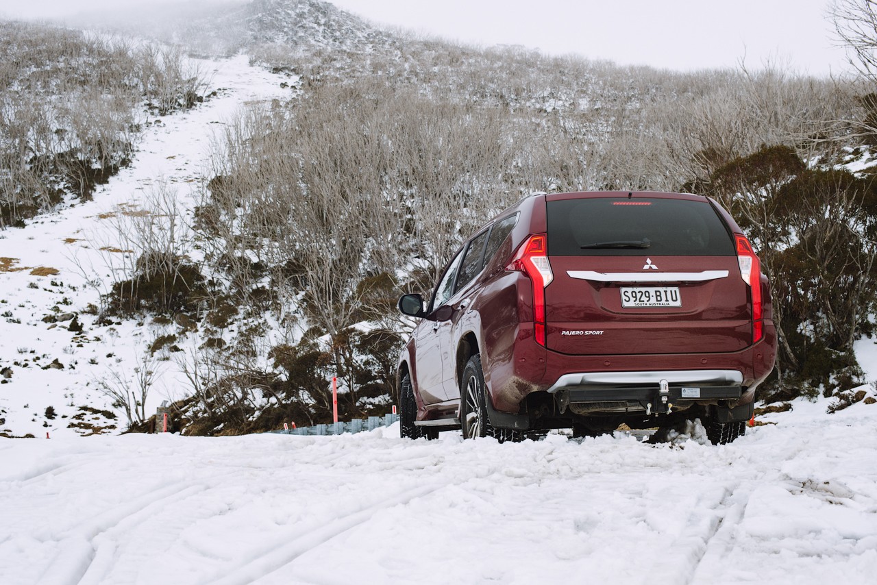 snow pajero sport2.jpg