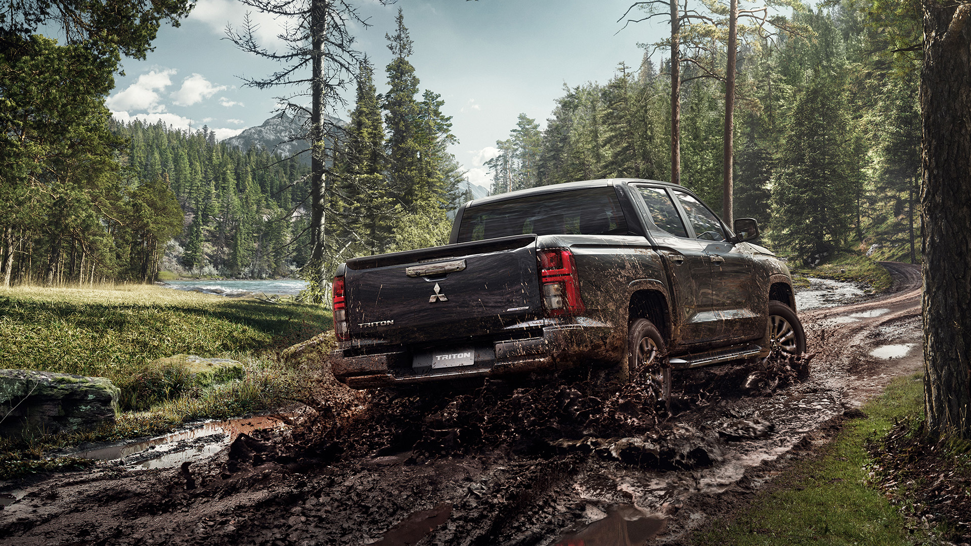 Mitsubishi Triton off-road