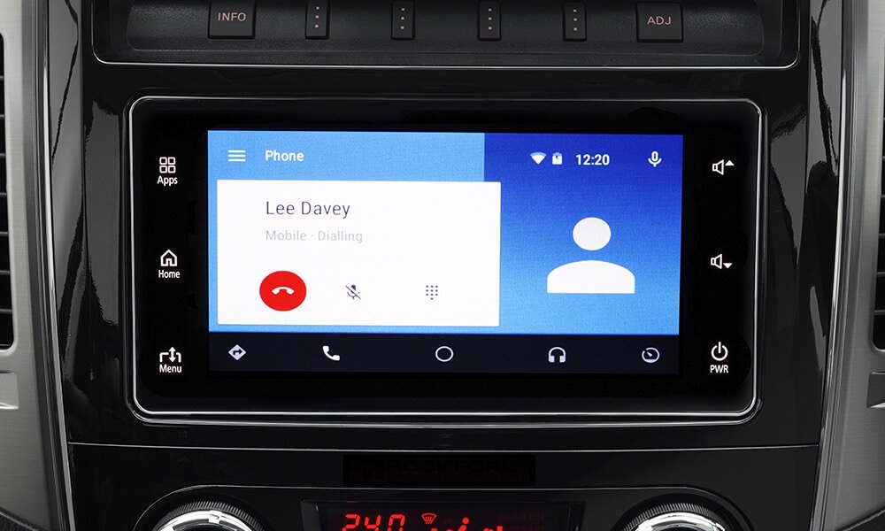 SDA_Android_0002_MMAL-Pajero-Centre-Screen-Android-call.jpg